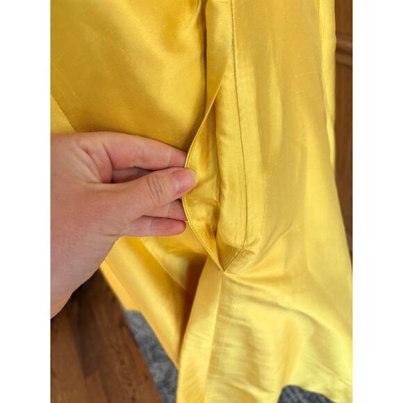 Ralph Lauren Gorgeous 100% Silk Golden Yellow Fit & Flare Dress Women’s Size 10 - Picture 9 of 9